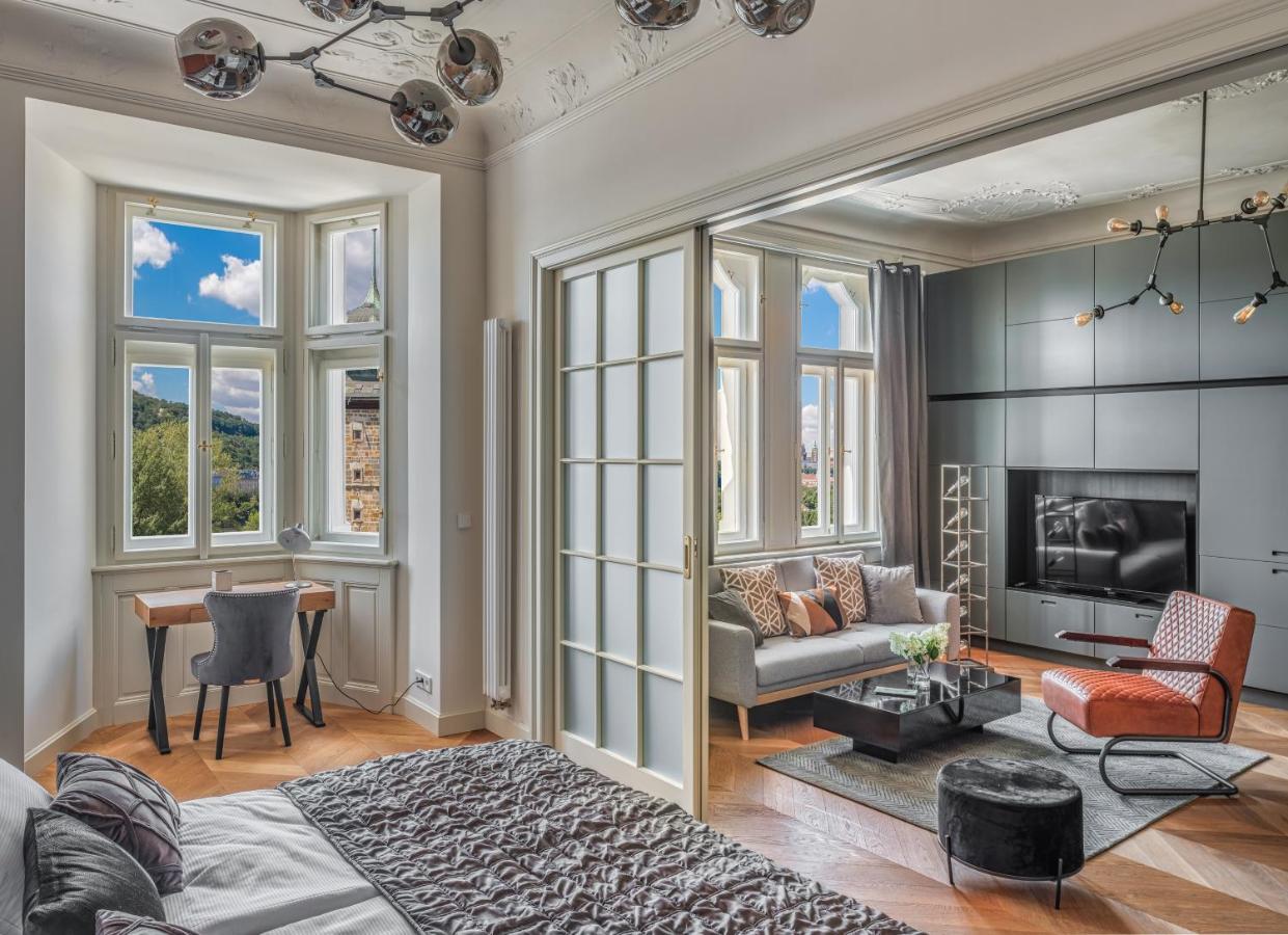 Mn6 Luxury Suites By Adrez Prága Kültér fotó