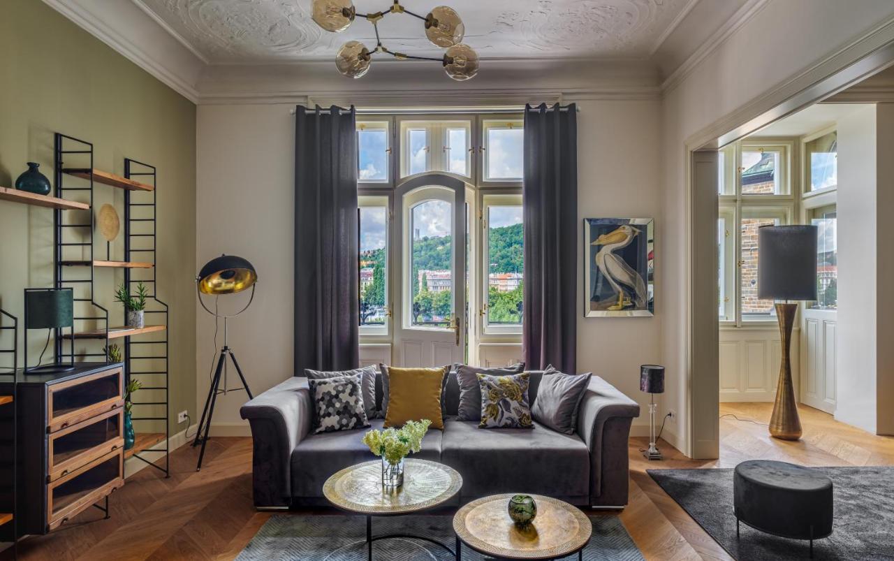 Mn6 Luxury Suites By Adrez Prága Kültér fotó