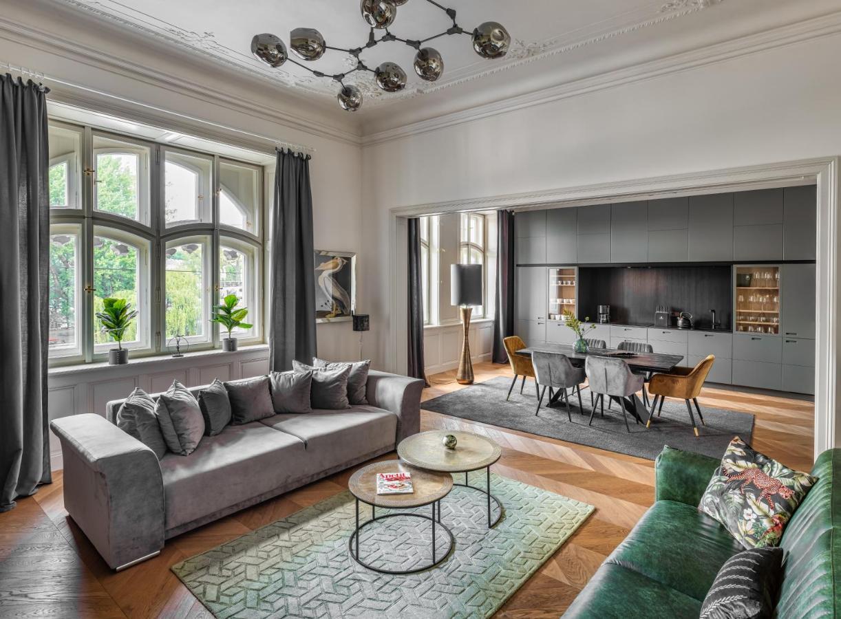 Mn6 Luxury Suites By Adrez Prága Kültér fotó